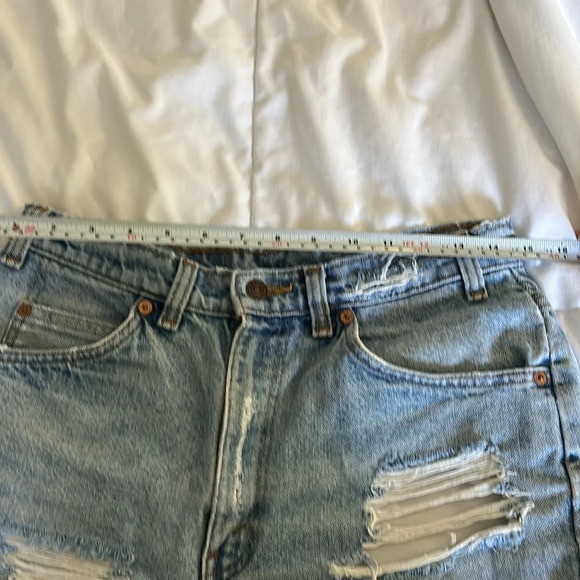 Vintage Levis 619 from  the 60's 70's distressed cut offs orange tab size 28/29 - Picture 7 of 9
